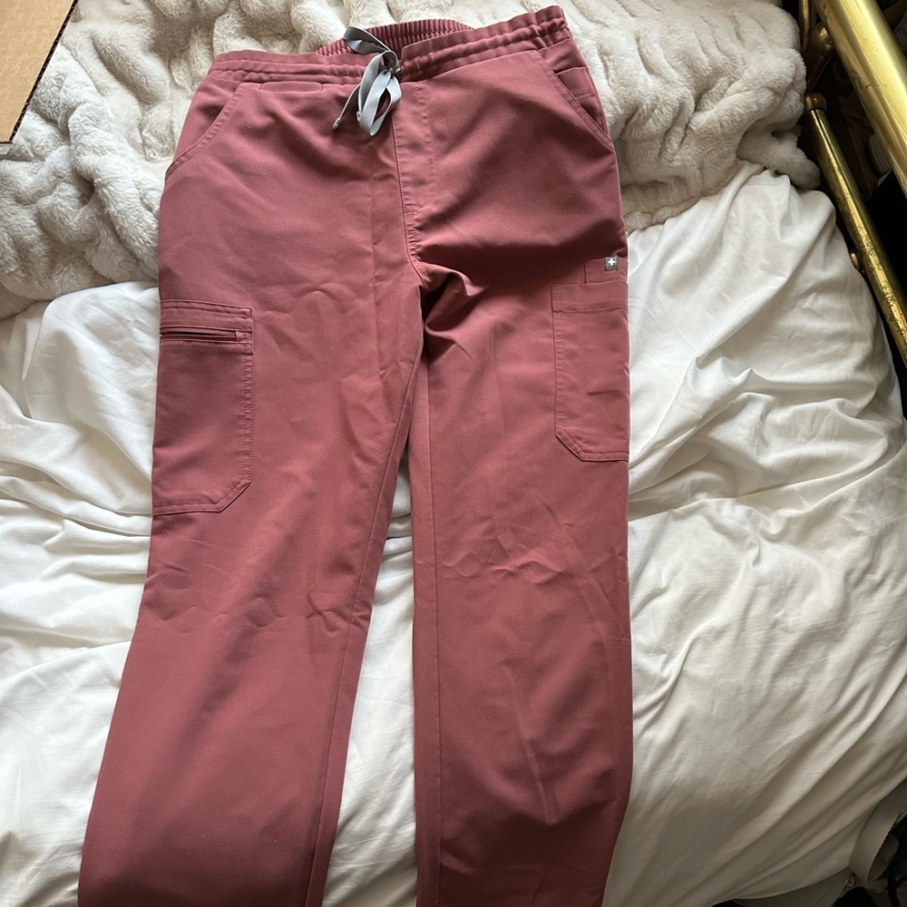 Figs Mauve Yola Small/Tall bottoms!